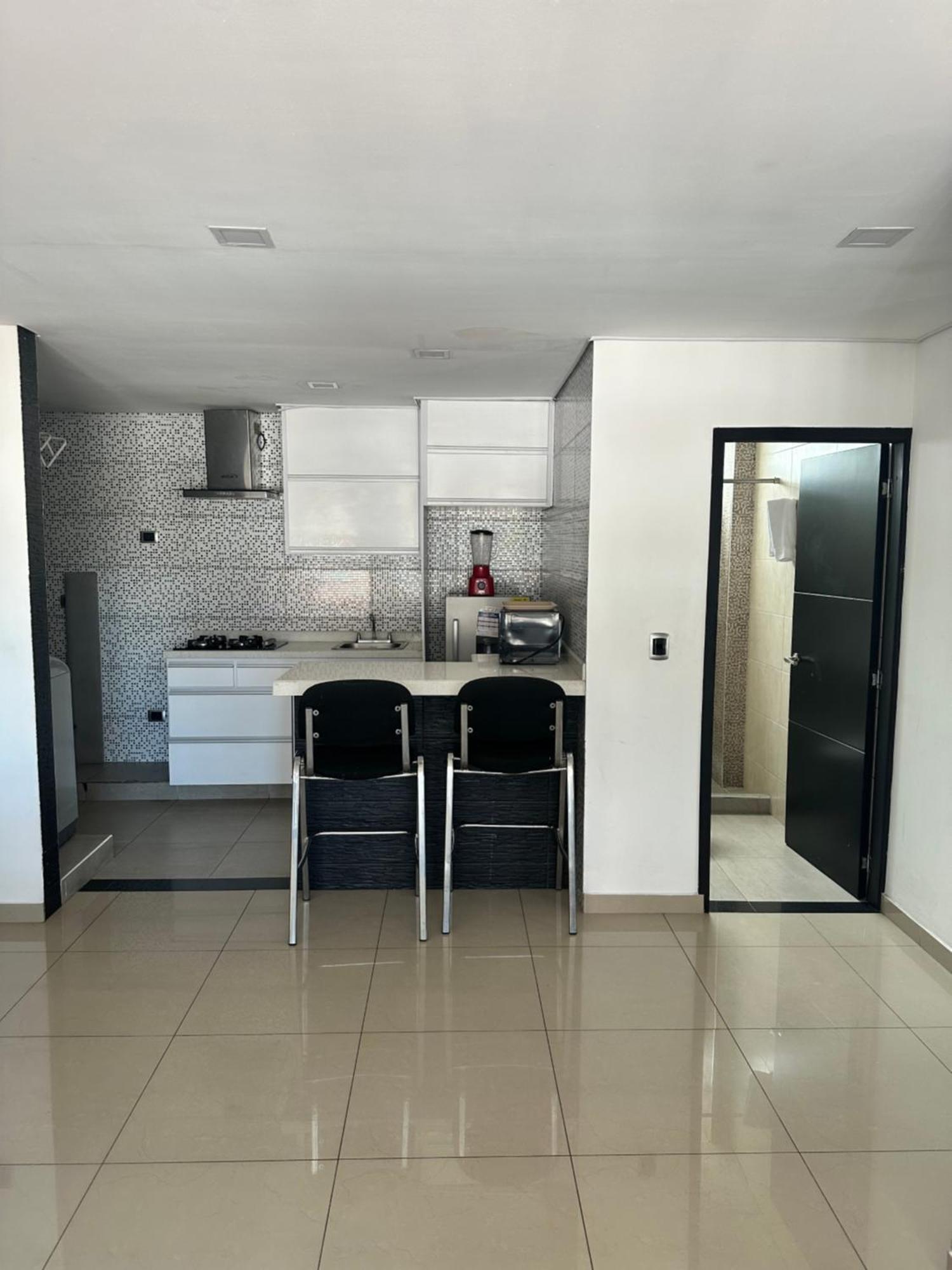 Hermoso 201 Corferias, Embajada Americana , Agora , G12 Apartment *
