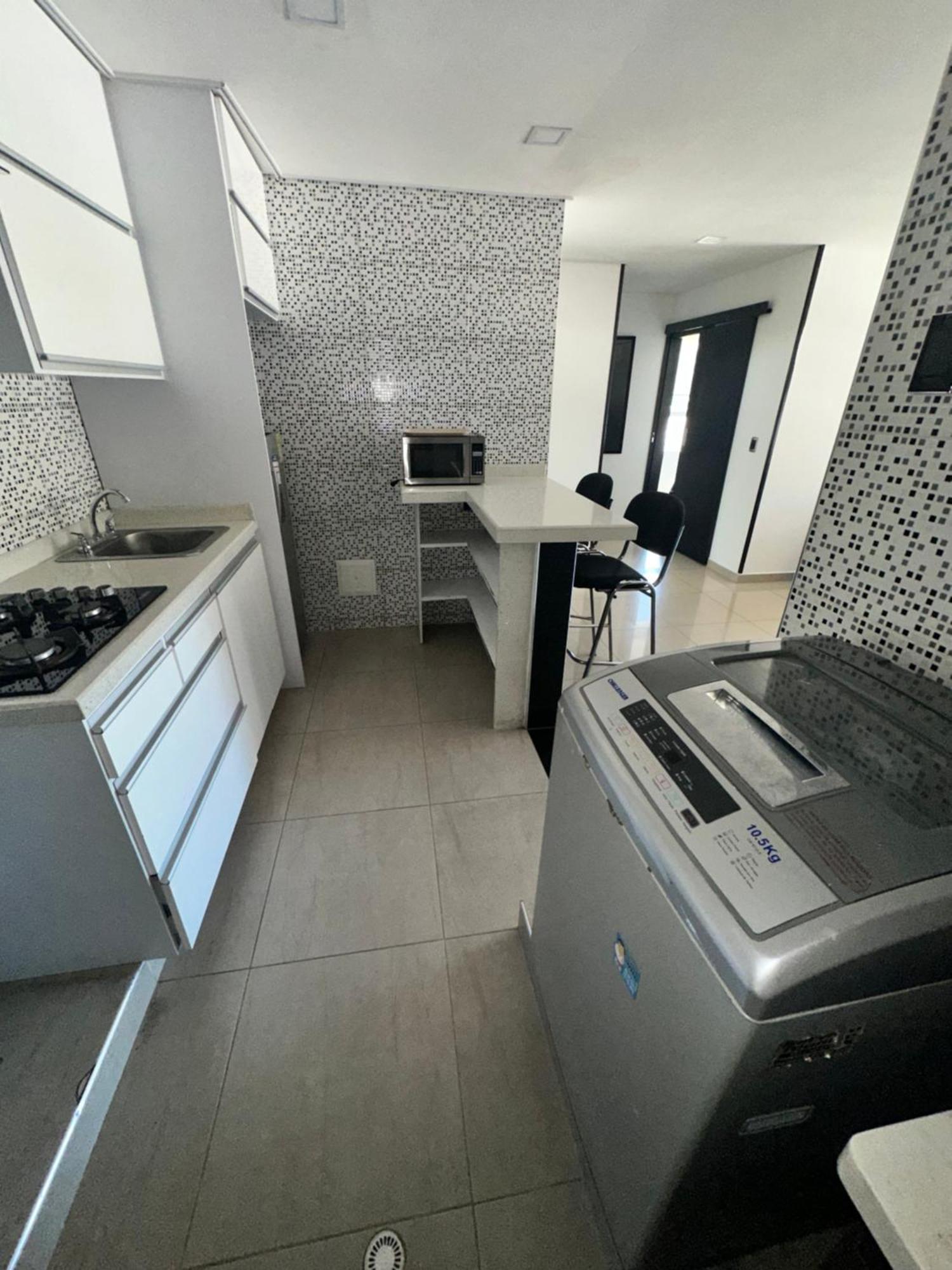 Hermoso 201 Corferias, Embajada Americana , Agora , G12 Apartment *
